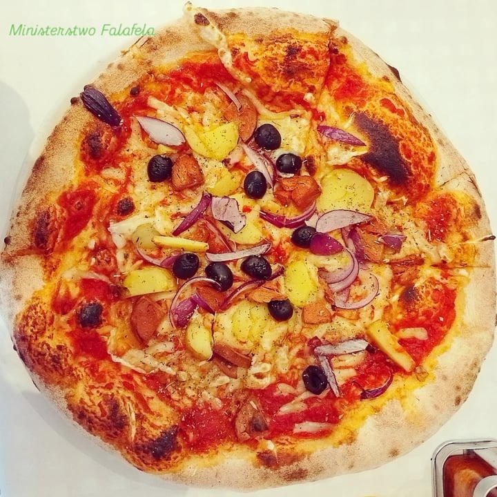 photo of Ristorante I Pazzi Pizza Zeta shared by @ministerstwofalafela on  10 Jul 2025 - review