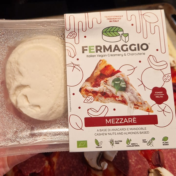 photo of Fermaggio mezzarè shared by @janaplantpowered on  17 Sep 2023 - review