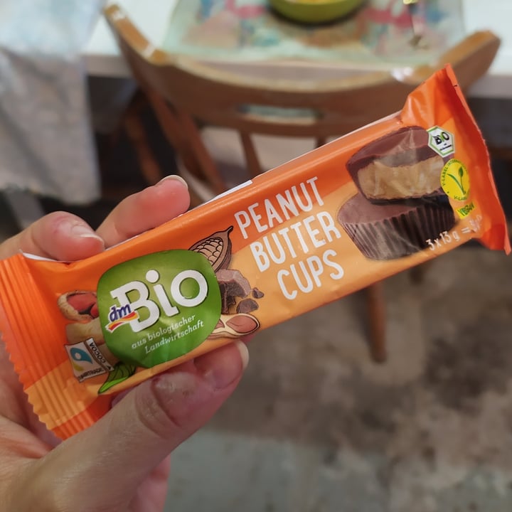 photo of Dm bio Peanut Butter Cups shared by @fraveganita on  06 Oct 2025 - review