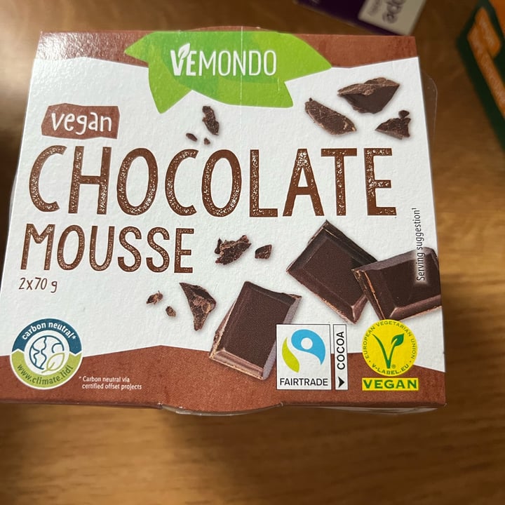 photo of Vemondo vegan chocolate mousse shared by @twiggyzombie on  05 Jan 2024 - review