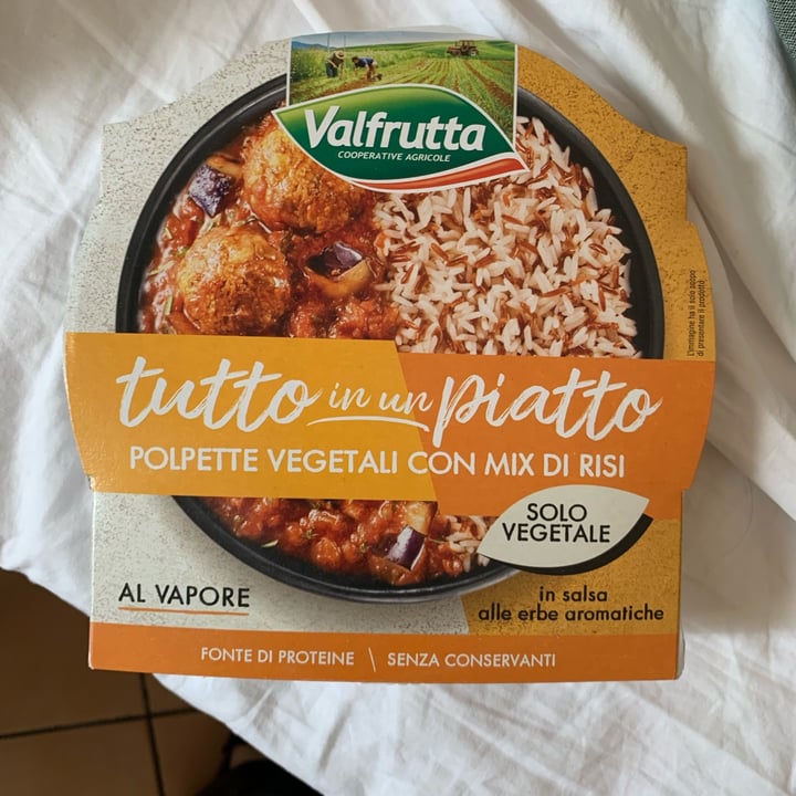 photo of Valfrutta tutto in un piatto Polpette Vegetali Con Mix Di Risi shared by @ali00 on  29 May 2024 - review