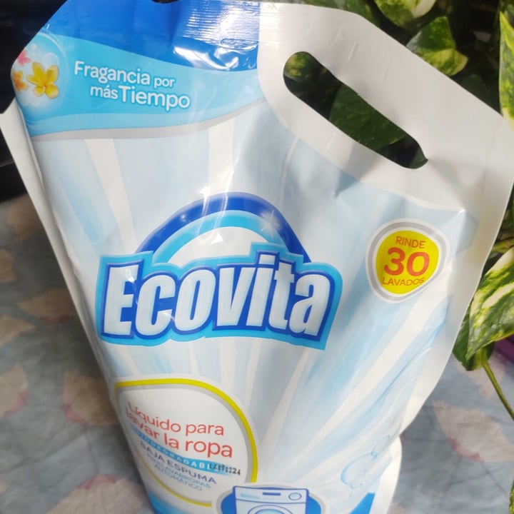 photo of Ecovita Líquido para Lavar Ropa shared by @noeschulz on  08 Apr 2024 - review