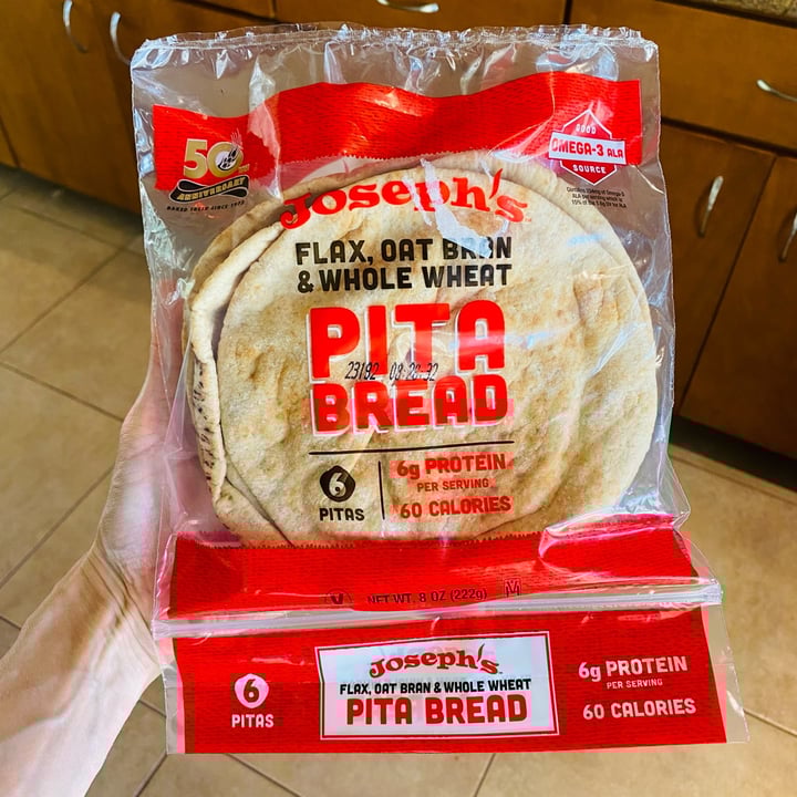 Joseph's Flax, Oat Bran And Whole Wheat Pita Bread Review abillion
