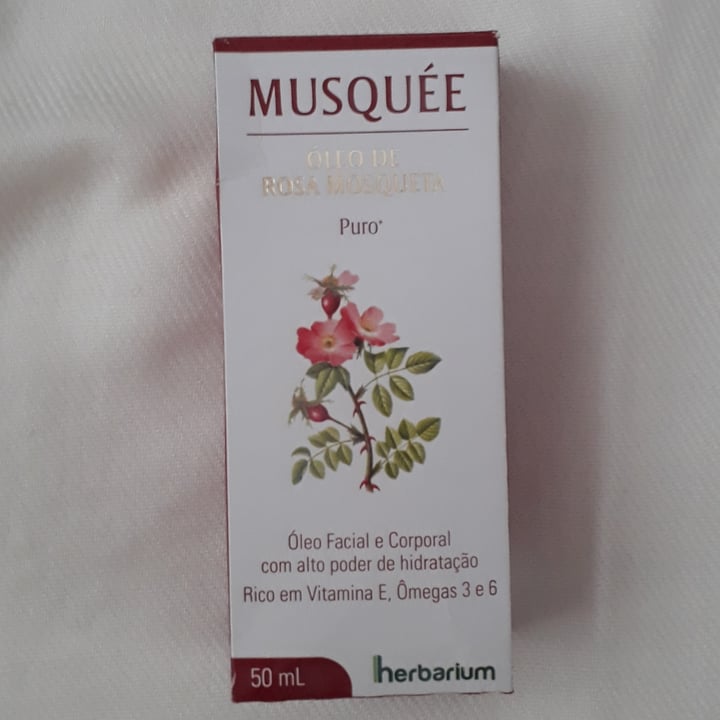 photo of musquée Óleo de rosa mosqueta shared by @iracema on  27 Dec 2023 - review
