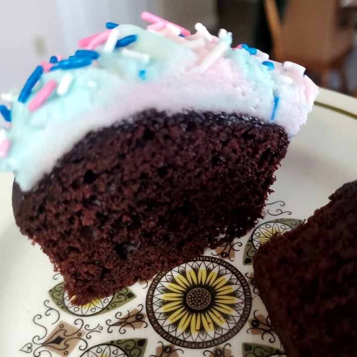 photo of The Hearty Hooligan Chocolate Cupcake (Trans healthcare fundraiser) shared by @whatacuriousnotion on  01 Jul 2025 - review