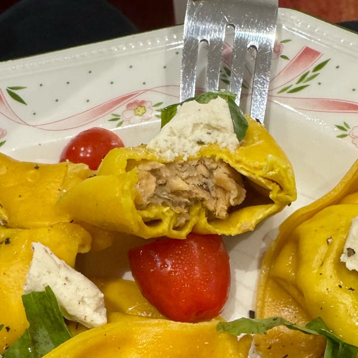 photo of Meatless Farm Chicken & Bacon Style Tortelloni shared by @whitemalteser25 on  26 Mar 2024 - review