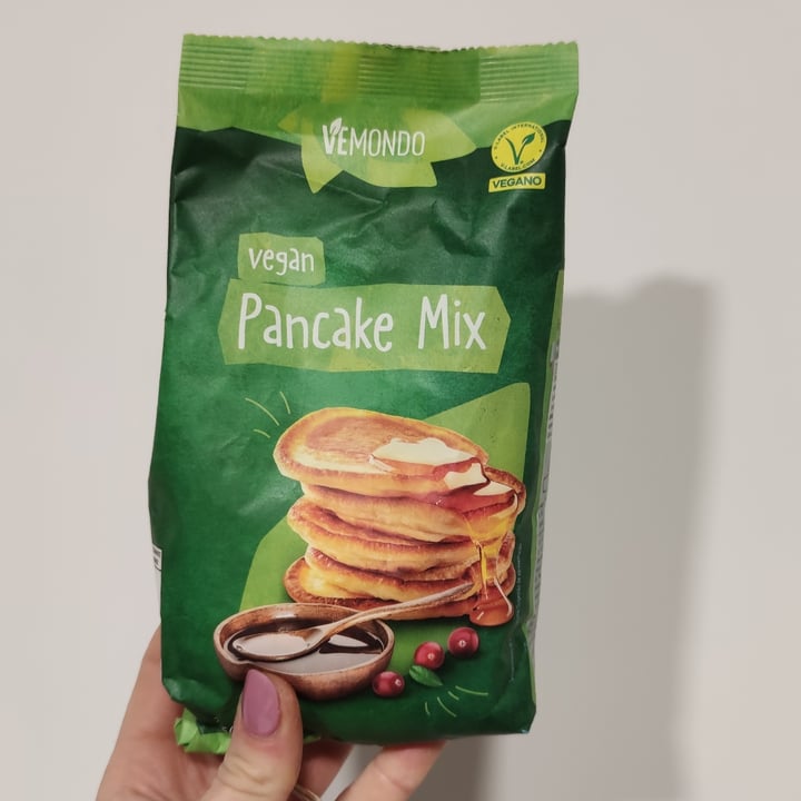 photo of Vemondo Vegan Pancake Mix shared by @angelarusso on  03 Feb 2024 - review