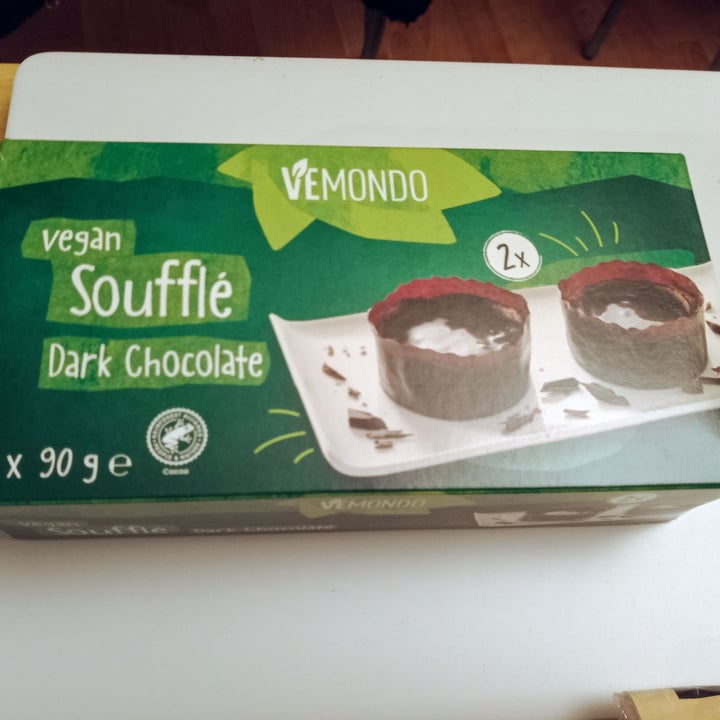 photo of Vemondo Vegan Soufflé Dark Chocolate shared by @lindanichilist on  05 Feb 2024 - review