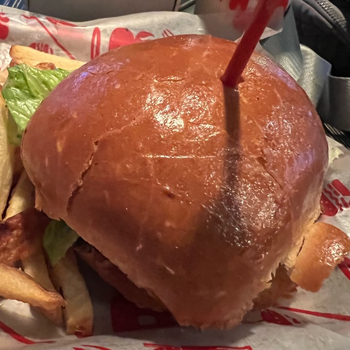 photo of Burgatory custom creations - vegan veggie burger shared by @myblissfuljourney on  13 Sep 2025 - review