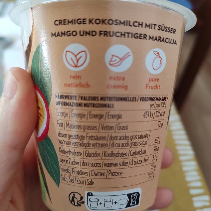 photo of Harvest Moon Mango & Maracuja Coconut Milk Yoghurt shared by @joellevd on  07 Mar 2024 - review