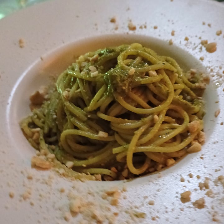 photo of Cibo Ristorante Vegano Spaghetti al pesto di cavolo nero e avocado shared by @miocillo0 on  23 Mar 2024 - review