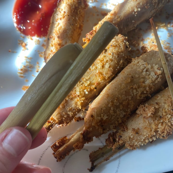 photo of Three golden coins vegan chicken legs with lemongrass shared by @friendlyvegan on  07 Apr 2024 - review