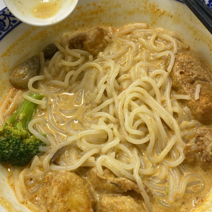 photo of Happy Veg Cafe (乐蔬坊） laksa shared by @theveganduck on  14 Apr 2024 - review