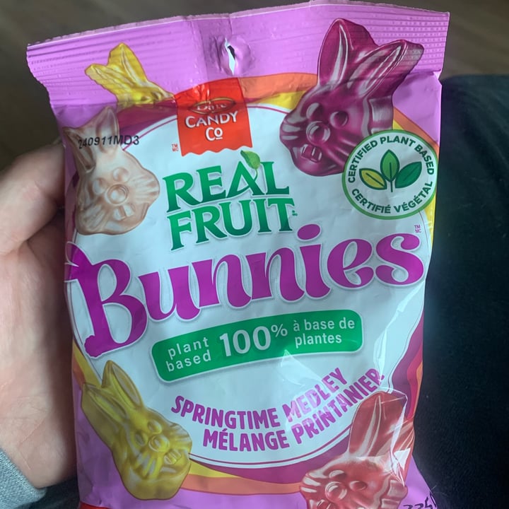 photo of Real fruit Bunnies Spring Time Medley shared by @veganvanman on  01 Apr 2024 - review