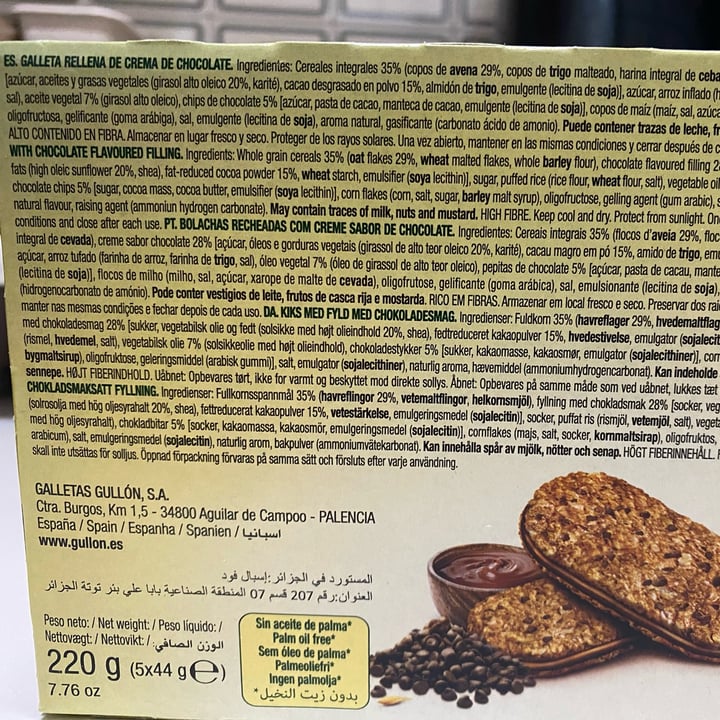 photo of Gullón Sandwich de Avena Vitalday con Chocolate shared by @estherdfv on  11 Mar 2025 - review