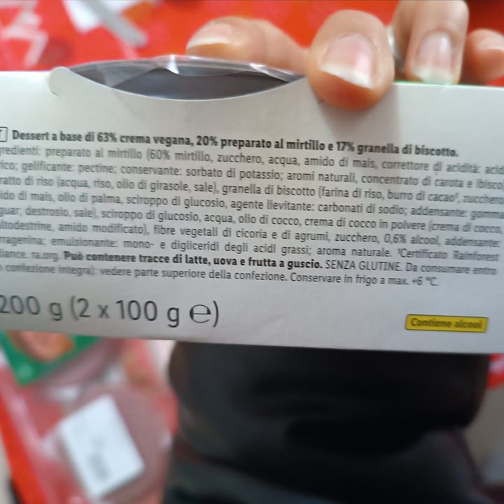 photo of Vemondo Delizia vegana al mirtillo shared by @veganfran on  23 Dec 2024 - review