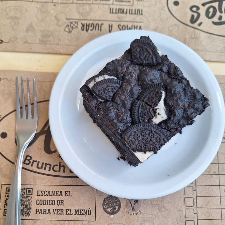 photo of Antojo’s Brownie Oreo shared by @aldyribo on  30 Oct 2023 - review