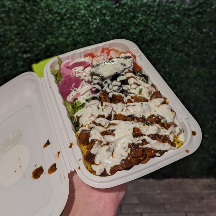 photo of Vegan On The Fly Rice platter shared by @john-veg93 on  07 Jun 2024 - review