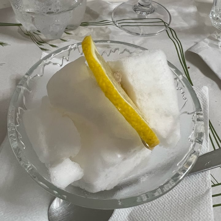 photo of La Taverna di Pulcinella Sorbetto al limone shared by @moccymoccy on  19 Oct 2023 - review