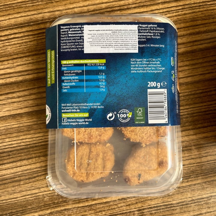 photo of Hobelz Veggie World Vegane Nuggets shared by @domcsiwill on  19 Feb 2024 - review