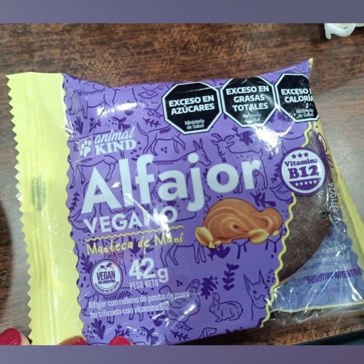 photo of Animal kind Alfajor Con Manteca De Mani shared by @catacc on  16 Dec 2024 - review