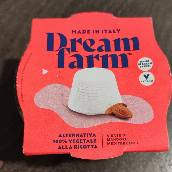 photo of Dream Farm Alternativa Vegetale Alla Ricotta shared by @unazampaperlaspagna on  12 Dec 2024 - review