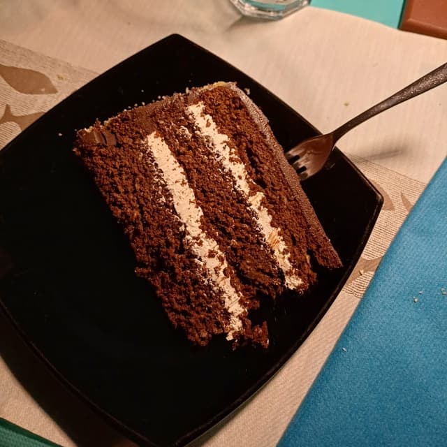 Photo of the dish “Torta di nocciole e cioccolato”