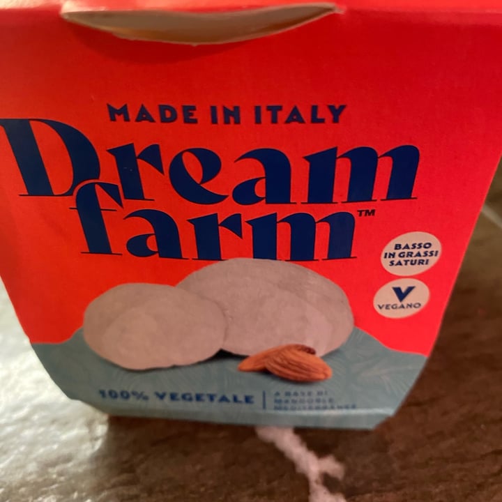 photo of Dream Farm Alternativa vegetale alla mozzarella shared by @elisabetta76 on  16 Oct 2023 - review