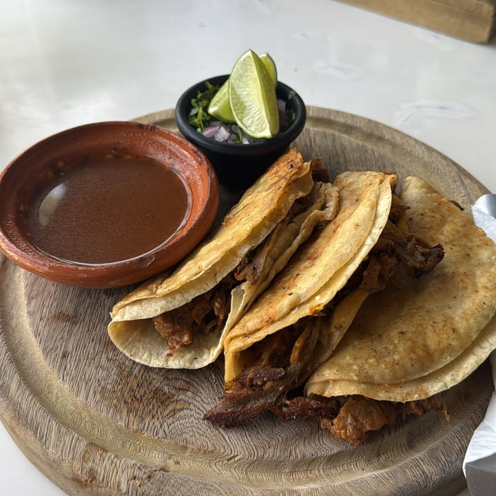 photo of Calabacitas Tiernas Bistro tacos de Birria shared by @shal13 on  16 May 2025 - review