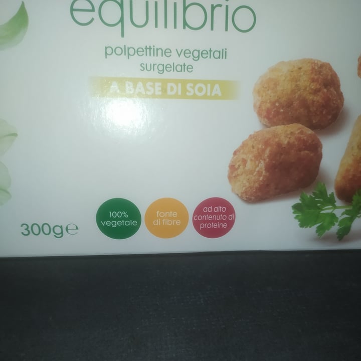 photo of Esselunga equilibrio polpettine vegetali surgelate a base di soia shared by @luna27 on  04 Nov 2024 - review