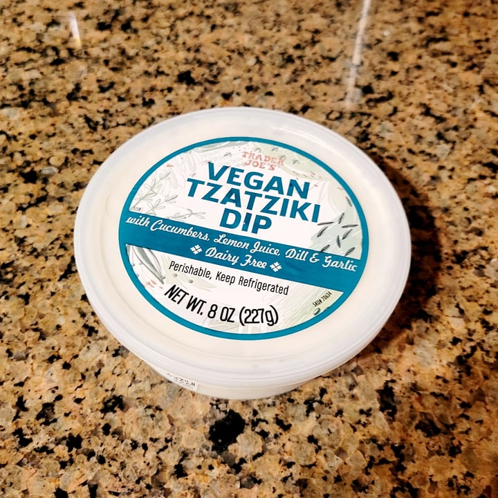 photo of Trader Joe's Vegan tzatziki dip shared by @lalastorm on  23 Sep 2024 - review