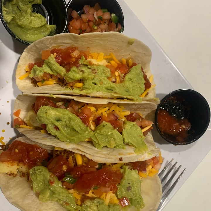 photo of Twisted Citrus vegan breakfast tacos shared by @maddy-6 on  30 Mar 2024 - review