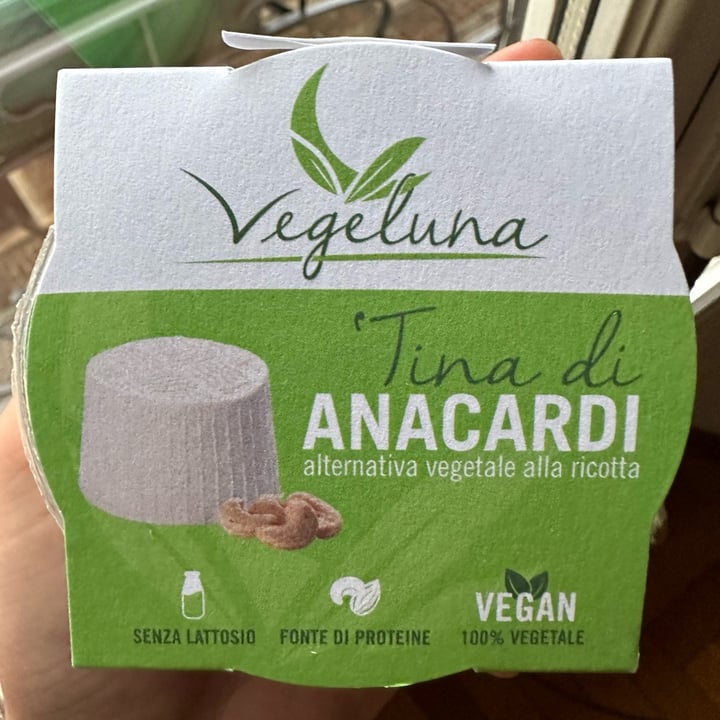 photo of Vegeluna ricotta di anacardi shared by @marinaricettevegan on  06 Jan 2024 - review