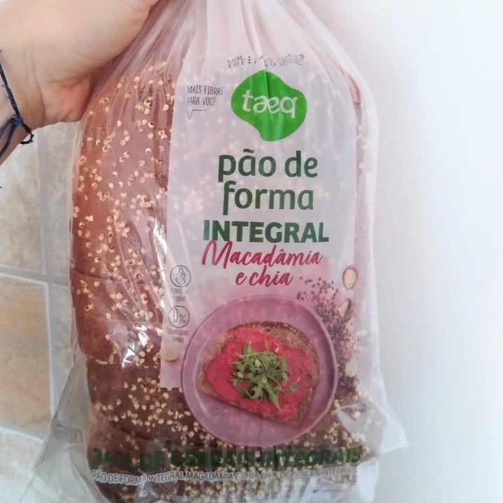 photo of Taeq Pão De Forma Integral Macadâmia E Chia shared by @marianabuono on  05 Nov 2023 - review