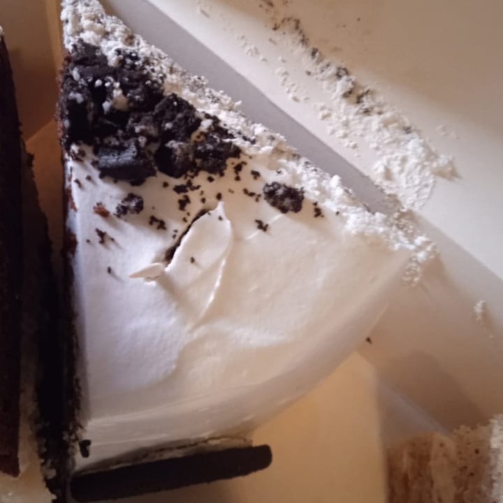 photo of Pasteleria Tara Artesana y Vegana Tarta de oreo shared by @ani16 on  09 Jun 2024 - review