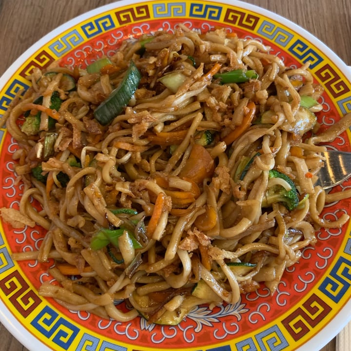 photo of Fresh noodles Fried noodles with vegetables shared by @martinazurli on  12 Jul 2025 - review