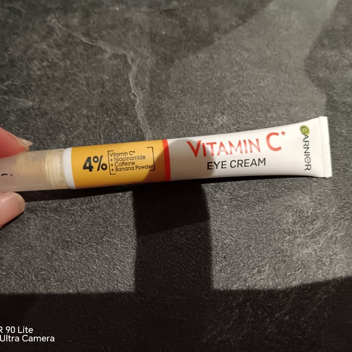 photo of Garnier crème yeux shared by @sandrine on  04 Feb 2024 - review