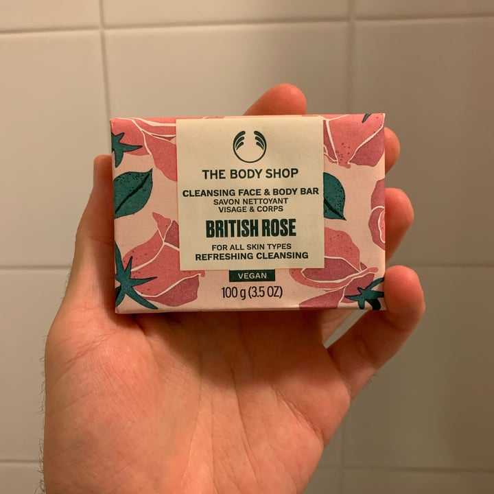 photo of The Body Shop Cleansing Face and Body Bar Savon shared by @mpappaccogli on  06 Oct 2023 - review