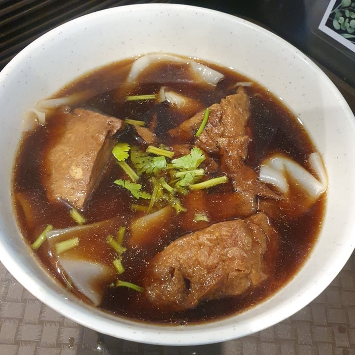 photo of Origanics 启点素食 (Buangkok 万国熟食中心) Kway Chap shared by @mushroomtarian on  17 Apr 2024 - review