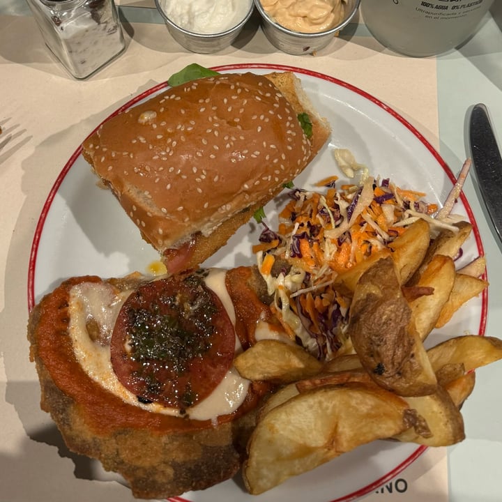 photo of Gordo Vegano sandwich de pollo crispy shared by @inespressable on  17 Oct 2024 - review