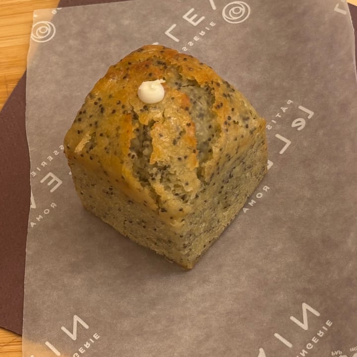 photo of Le Levain Café lemon poppy seed cake shared by @barnabiebee on  25 Jun 2025 - review
