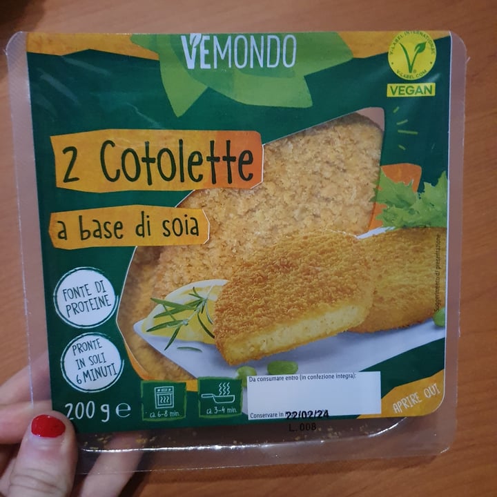 photo of Vemondo 2 Cotolette a Base di Soia shared by @tomma97 on  21 May 2024 - review