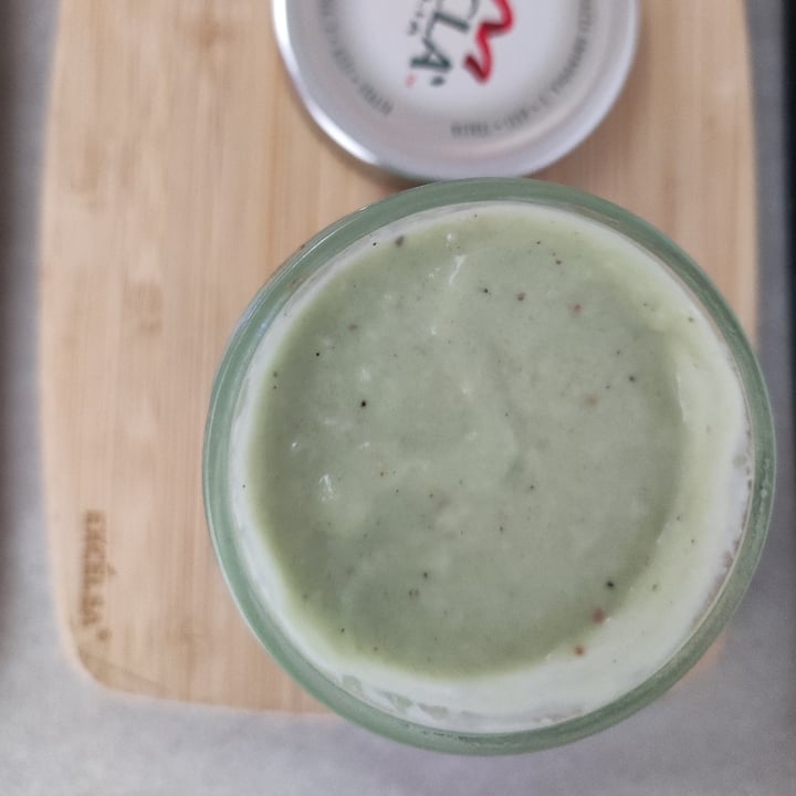 photo of Sacla Guacamole avocado shared by @vegvegvegveg on  04 Jun 2024 - review