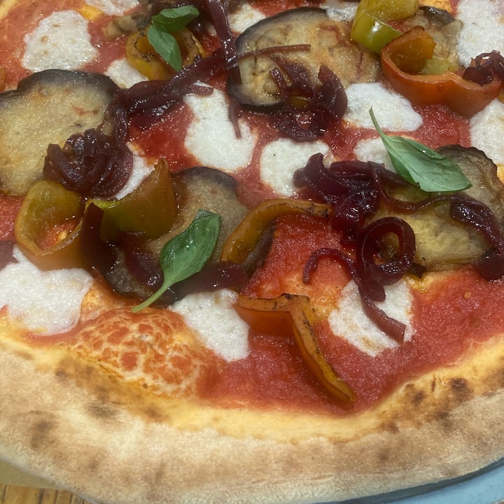 photo of L' Angolo Pizzosteria Obelix shared by @sottolapellepodcast on  22 Oct 2023 - review