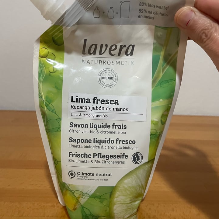 photo of Lavera Naturkosmetik Jabón de manos Lima fresca shared by @veronicx on  16 Feb 2024 - review