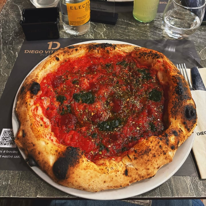 photo of Diego Vitagliano Pizzeria - Santa Lucia Marinara sbagliata shared by @michbrhane on  17 Aug 2025 - review