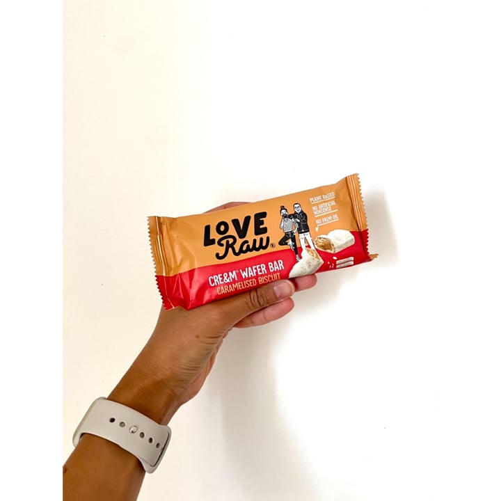photo of LoveRaw Caramelised Biscuit Cream Wafer Bar shared by @verina on  09 Sep 2023 - review