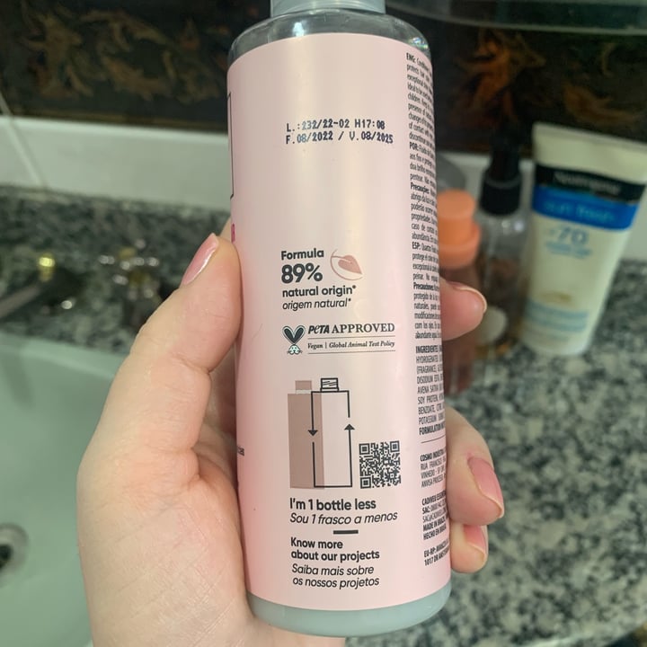 photo of Cadiveu Essentials Quartzo Shine - fluído de quartzo shared by @giselevescio on  22 Aug 2023 - review