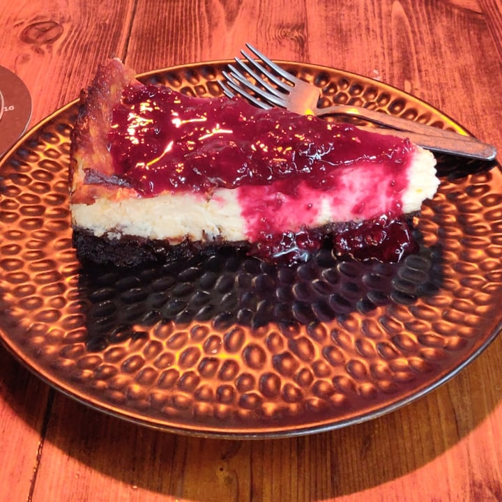 photo of Vrutal cheese cake shared by @gitaneta on  04 Mar 2024 - review