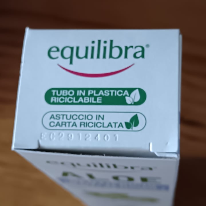 photo of Equilibra dentifricio denti sensibili shared by @nospecismo on  10 Mar 2025 - review